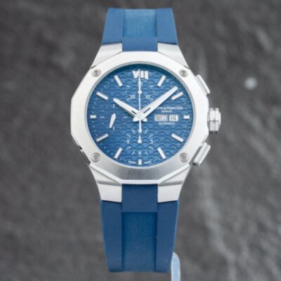Pre-Owned Baume & Mercier Mens Riviera Blue Dial Rubber Strap Watch 10623