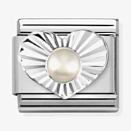Nomination CLASSIC Composable White Pearl Heart Fluted Bezel Charm 330508/13
