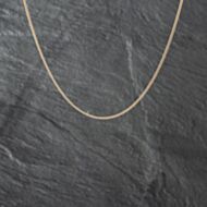 Pre-Owned 9ct Yellow Gold 18 Inch Curb Chain 41021552