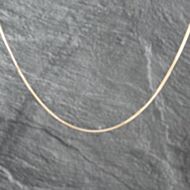 Pre-Owned 9ct Yellow Gold Flat 16-18 Inch Herringbone Chain 41021586