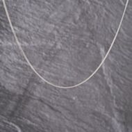 Pre-Owned 9ct White Gold 18 Inch Curb Chain 41021674