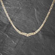 Pre-Owned 14ct Yellow Gold V Shaped Greek Key Design 17 Inch Collarette Chain 41041349