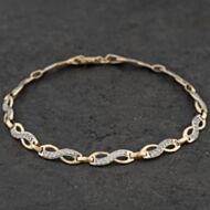 Pre-Owned 9ct Yellow Gold Cubic Zirconia Set Figure Of Eight 7.5 Inch Chain Bracelet 41061272