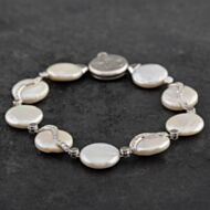 Pre-Owned 18ct White Gold Freshwater Pearl & Brilliant Cut Diamond Bracelet 4107228