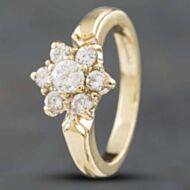 Pre-Owned 9ct Yellow Gold Cubic Zirconia Cluster Ring 41101159