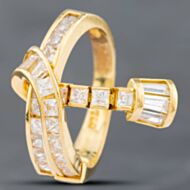 Pre-Owned 18ct Yellow Gold Cubic Zirconia Tassel Dress Ring 41101890