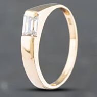Pre-Owned 14ct Yellow Gold Cubic Zirconia Off Set Dress Ring 41101892