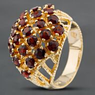 Pre-Owned Vintage 9ct Yellow Gold Garnet Cluster Ring 41102195