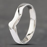 Pre-Owned 18ct White Gold Plain Half Wishbone Ring 41102274