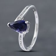 Pre-Owned 9ct White Gold Glass & Cubic Zirconia Shoulders Teardrop Dress Ring 41102673