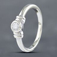 Pre-Owned 9ct White Gold Cubic Zirconia Solitaire Ring 41102678