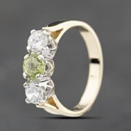 Pre-Owned 9ct Yellow Gold Peridot & Cubic Zirconia Three Stone Ring 41102694