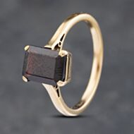 Pre-Owned Vintage Yellow Gold Garnet Oblong Dress Ring 41102940