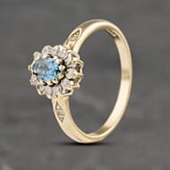 Pre-Owned 9ct Yellow Gold Blue Topaz & Cubic Zirconia Oval Cluster Ring 41103088