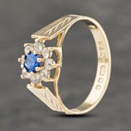 Pre-Owned 9ct Yellow Gold Synthetic Stone & White Synthetic Stone Cluster Ring 41103243