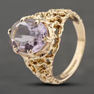 Pre-Owned 9ct Yellow Gold Amethyst Oval With Ornate Open Work Shoulders Dress Ring 41103291
