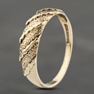 Pre-Owned 9ct Yellow Gold Patterned Band Ring 41103314