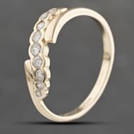 Pre-Owned 9ct Yellow Gold Cubic Zirconia Crossover Half Eternity Ring 41103339