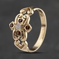 Pre-Owned 9ct Yellow Gold Garnet & Cubic Zirconia Dress Ring 41103384