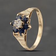 Pre-Owned 9ct Yellow Gold Spinel & Synthetic Sapphire Flower Cluster Ring 41103471
