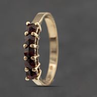 Pre-Owned 9ct Yellow Gold Garnet Five Stone Ring 41103478