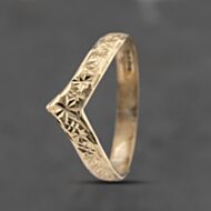 Pre-Owned 9ct Yellow Gold Diamond Cut Half Wishbone Ring 41103501