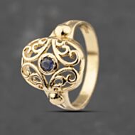 Pre-Owned 18ct Yellow Gold Sapphire Oval Swirl Patterned Dress Ring 41103503