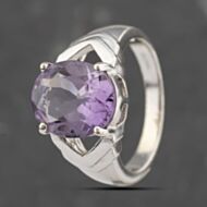Pre-Owned 9ct White Gold Amethyst Large Oval Dress Ring 41103508