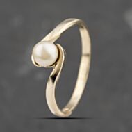 Pre-Owned 9ct Yellow Gold Cultured Pearl Twist Dress Ring 41103510