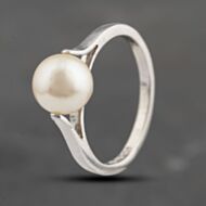 Pre-Owned Vintage 9ct White Gold Cultured Pearl Dress Ring 41103623