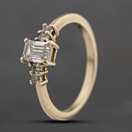 Pre-Owned 9ct Yellow Gold Cubic Zirconia Emerald Cut Centre Stone Five Stone Ring 41103700