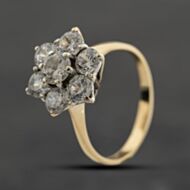 Pre-Owned 9ct Yellow Gold Cubic Zirconia Cluster Ring 41103729