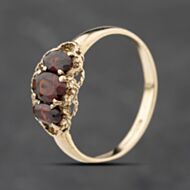 Pre-Owned 9ct Yellow Gold Garnet Oval Three Stone Ring 41103847