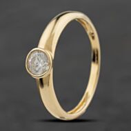Pre-Owned 14ct Yellow Gold Cubic Zirconia Rubover Solitaire Ring 41104104