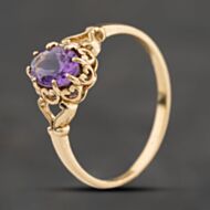 Pre-Owned 9ct Yellow Gold Amethyst Oval Dress Ring 41104228
