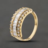 Pre-Owned 9ct Yellow Gold Cubic Zirconia Three Row Ring 41104365