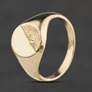 Pre-Owned 9ct Yellow Gold Oval Diamond Cut Half Patterned Signet Ring 41104642