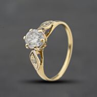 Pre-Owned Yellow Gold Cubic Zirconia With Cubic Zirconia Shoulders Solitaire Ring 41104719