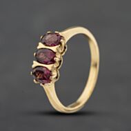 Pre-Owned 9ct Yellow Gold Rhodolite Oval Three Stone Ring 41104730