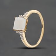 Pre-Owned 9ct Yellow Gold Opal & Cubic Zirconia Square Dress Ring 41104769