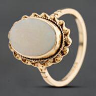 Pre-Owned 9ct Yellow Gold Opal Oval Dress Ring 41104836
