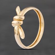 Pre-Owned 9ct Yellow Gold Twisted Signet Ring 41104878