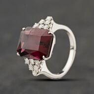 Pre-Owned 18ct White Gold 14.00ct Garnet & 0.48ct Brilliant Cut Diamond Cluster Ring 41121029