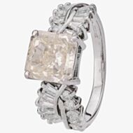 Pre-Owned 18ct White Gold Radiant Cut 2.65ct Diamond Ring 4112437