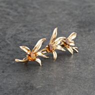 Pre-Owned Vintage 9ct Yellow Gold Citrine Triple Flower Brooch 41131126