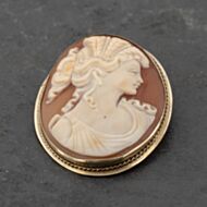 Pre-Owned 9ct Yellow Gold Cameo Oval Brooch 41131147