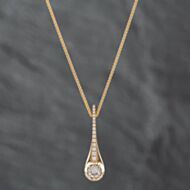 Pre-Owned Yellow Gold Brilliant Cut Graduated Dropper Pendant & 21 Inch Spiga Chain 41141845