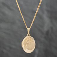 Pre-Owned 9ct Yellow Gold Oval Part Engraved Locket Pendant & 20 Inch Curb Chain 41142155