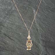 Pre-Owned 9ct Yellow Gold Multi Stone Small Clown Pendant & Chain 41142302