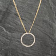 Pre-Owned 9ct Yellow Gold 1.00ct Diamond Circle Pendant & 18 Inch Curb Chain 41142375